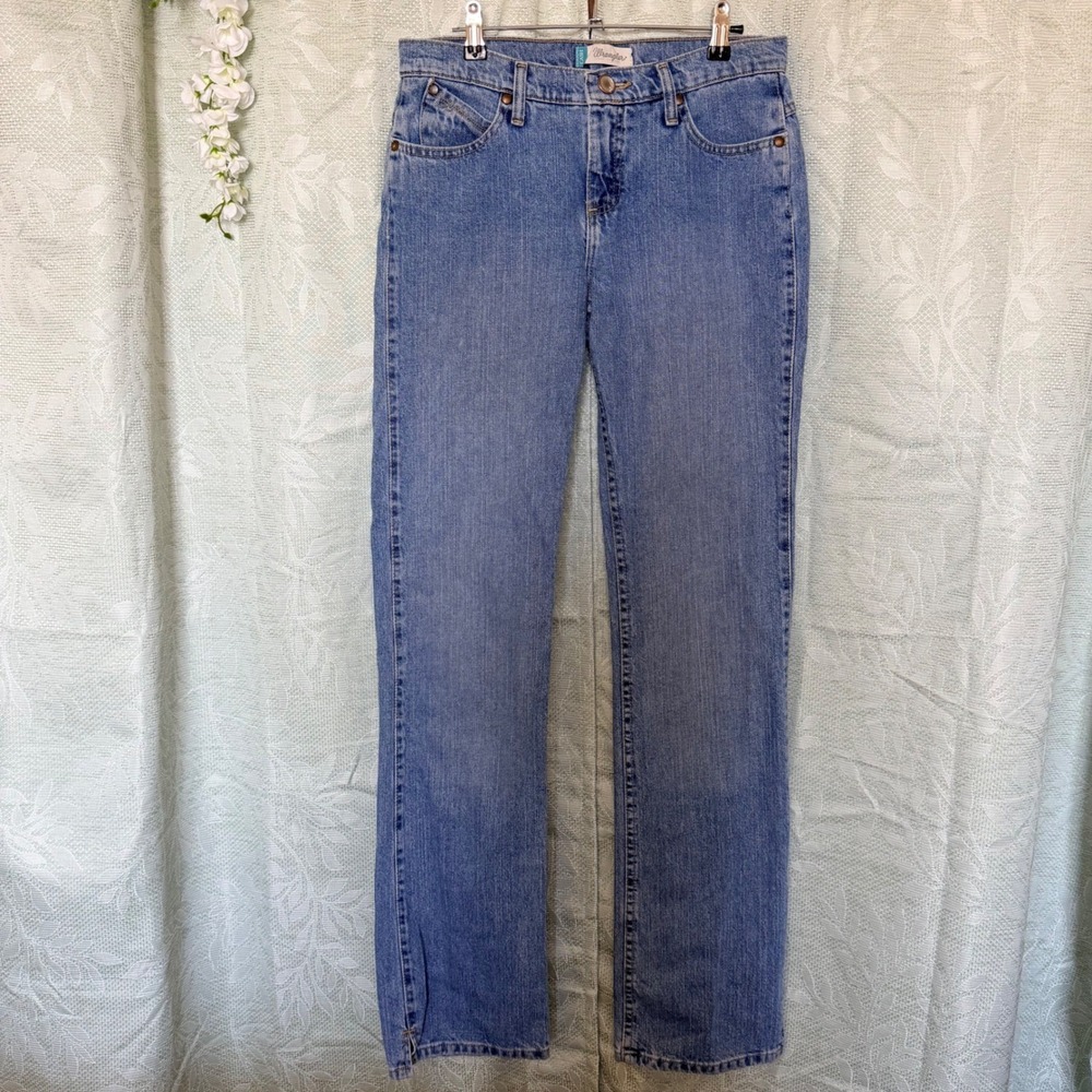 Wrangler Womens 5/6x36 Cash Ultimate Riding Jeans Medium Wash Straight Leg